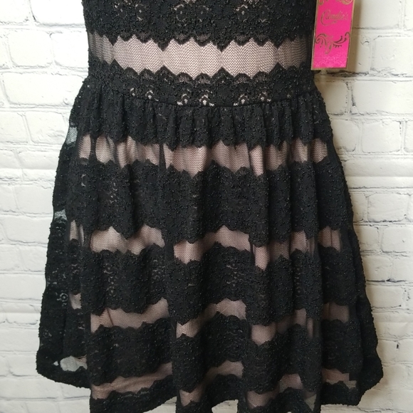 Candie's black lace dress - Picture 3 of 8